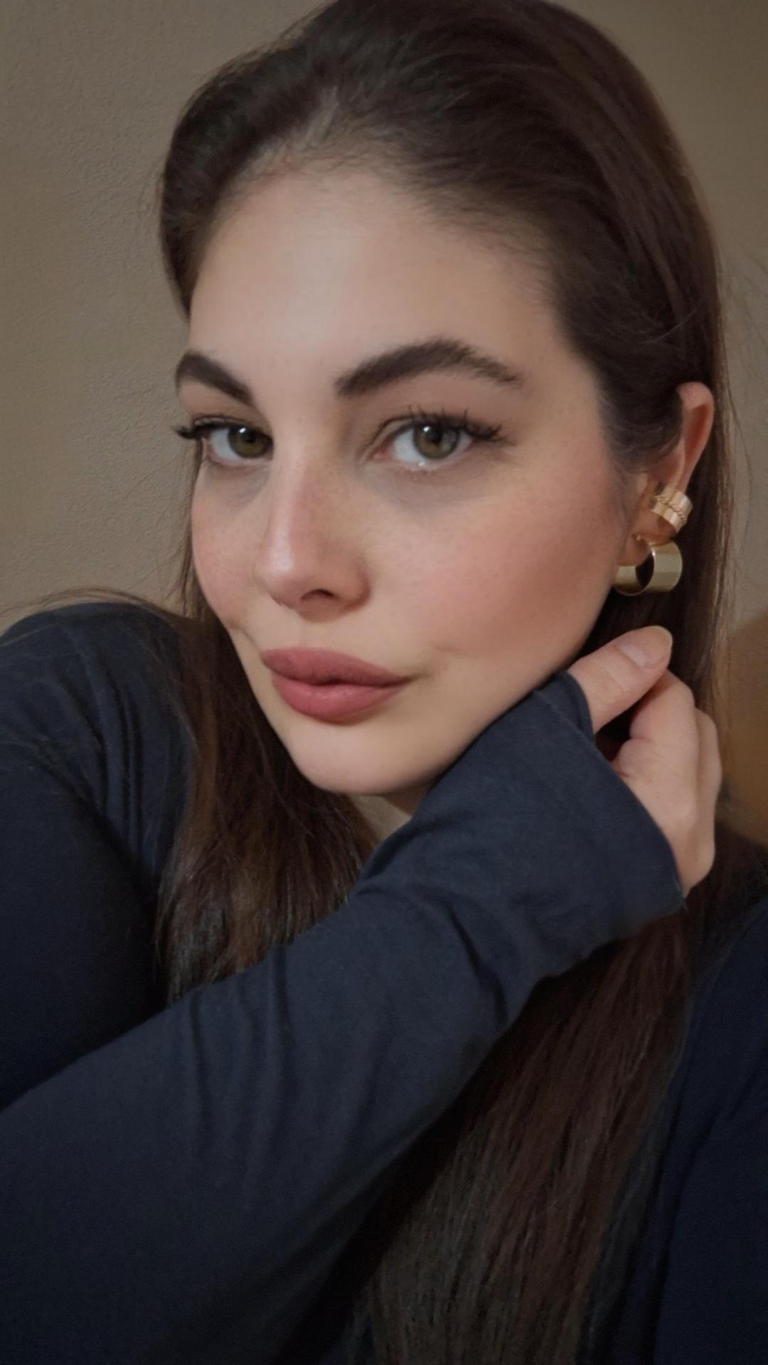 Aslı özel
